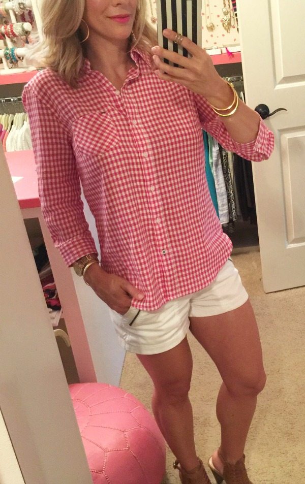 Weekend Steals & Deals | gingham top & military shorts 