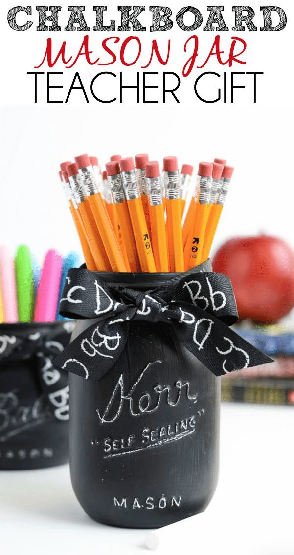 Teacher Gift - Chalkboard Mason Jar via A Pumpkin and a Princess 