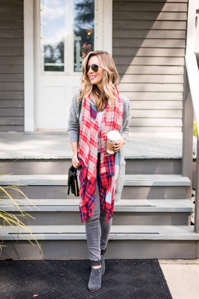 Fall Outfit Idea - grey skinny jeans with cardigan and red plaid scarf #fallfashion #thanksgivingoutfit #greyjeans