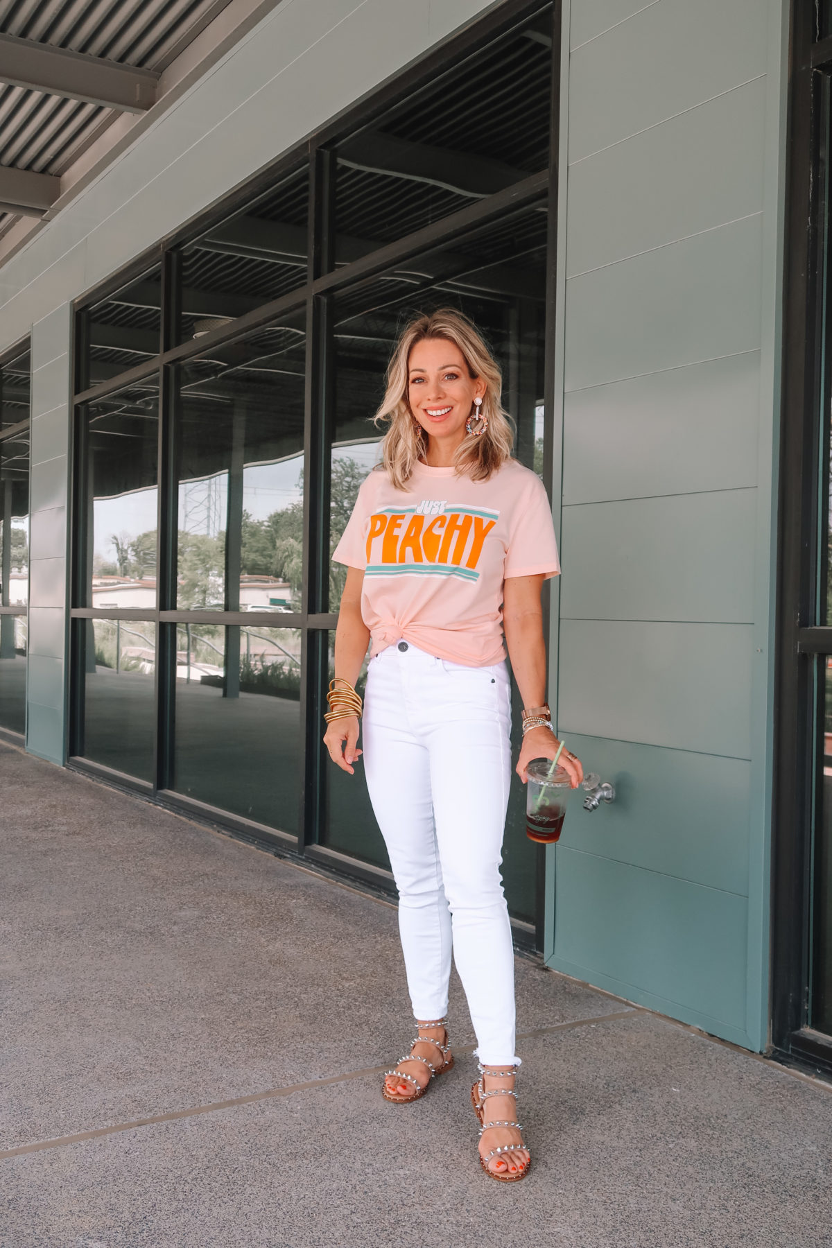 Just Peachy Tee, White Denim Jeans, Studded Sandals 