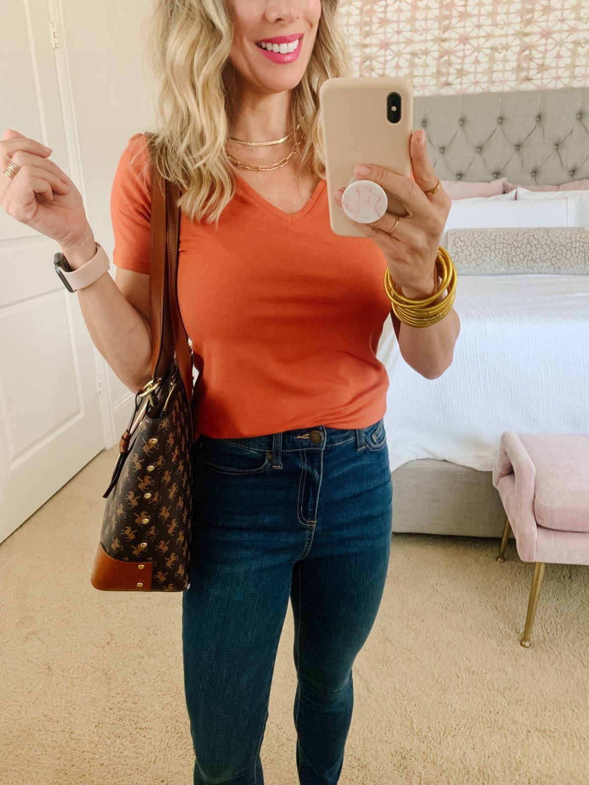 Amazon Fashion Faves, Tee and Jeans with Bag